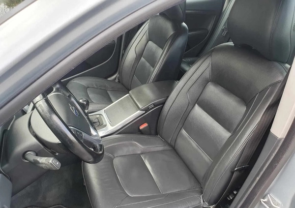 Volvo V70 cena 38900 przebieg: 263470, rok produkcji 2014 z Żerków małe 781